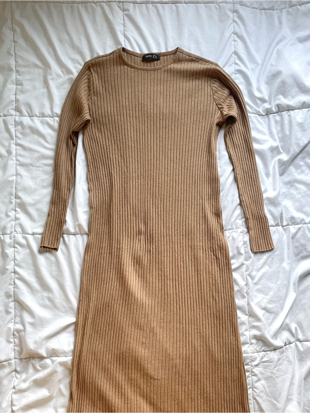 Tavin cozy tan knit ribbed long sleeve maxi dress